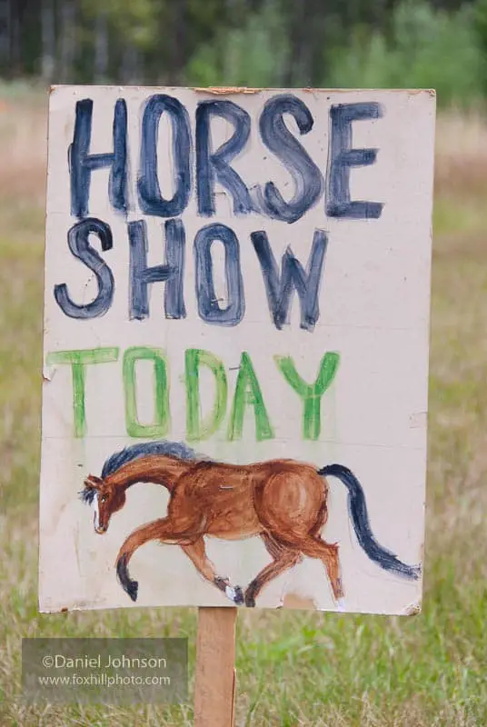 horse show sign